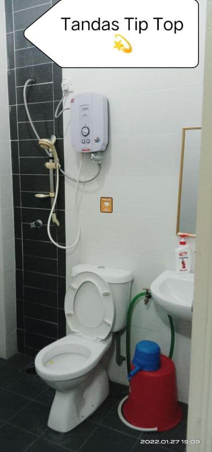 Kluang Seri Casa Tsi Экстерьер фото