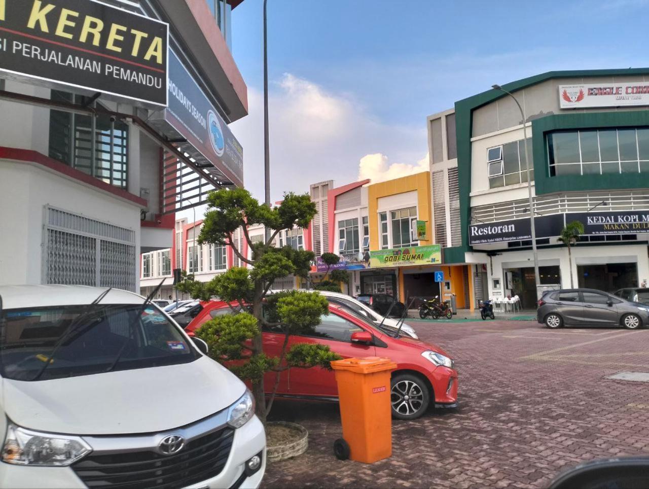 Kluang Seri Casa Tsi Экстерьер фото